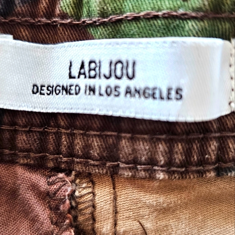 LaBijou Women’s Camo Cargo Pants – Size Small EUC - Picture 4 of 5